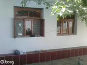 Продам 1 этаж. дом ,  5 комн.,  участок 5 сот.,   Город :Термез улица Чоршанби сафаров перулог 8 дом 27 